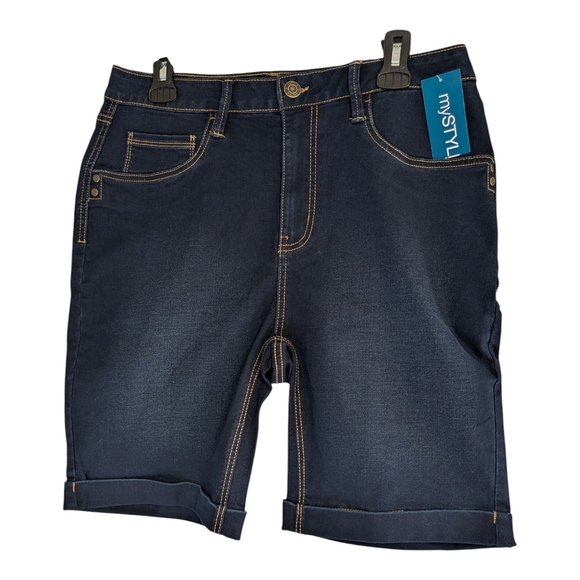 Dark Blue Denim Shorts. Size 16. - Picture 1 of 8